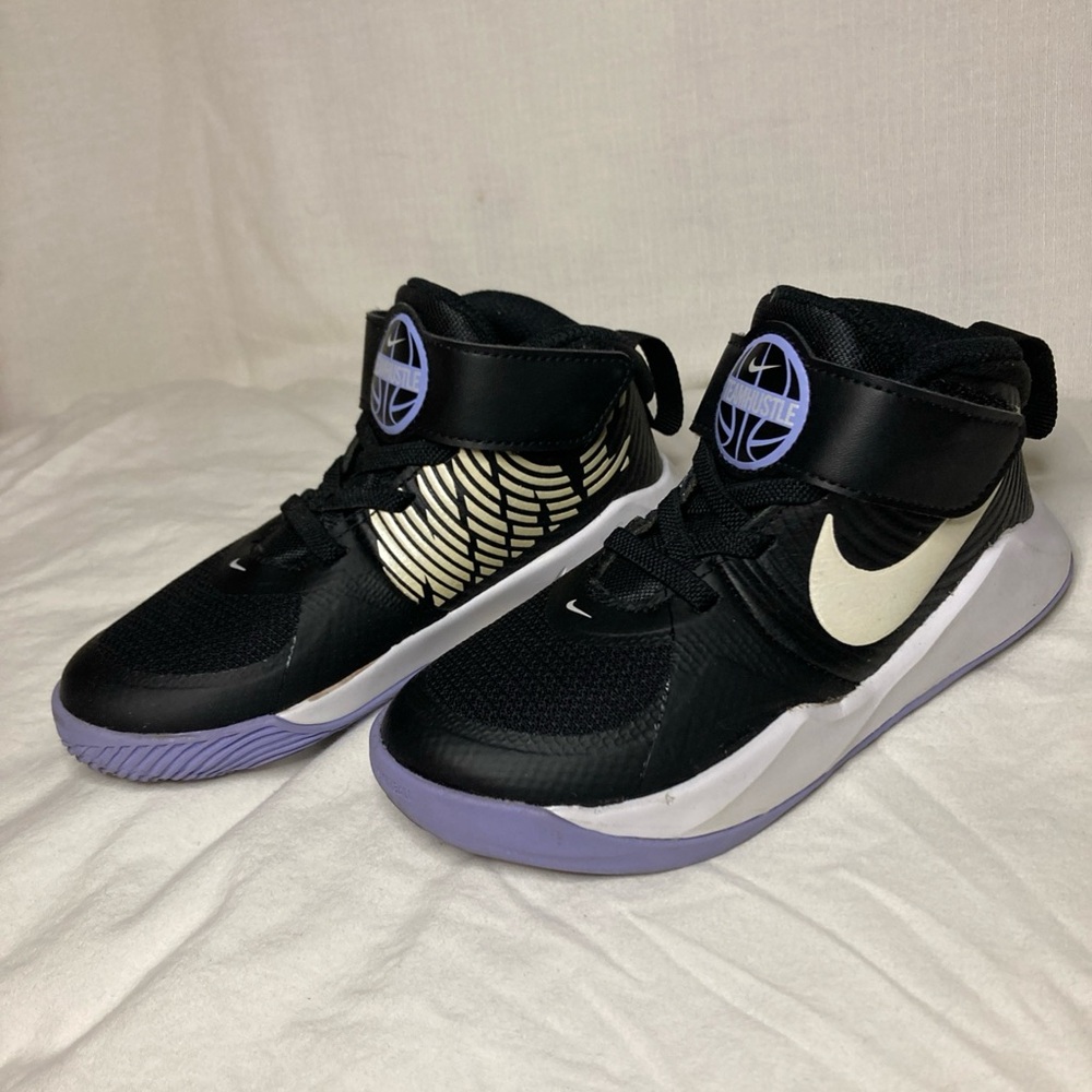Nike Kids Black and Purple Sneakers